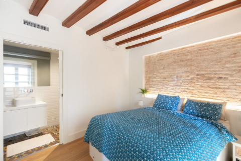 Huoneisto myytävänä Barcelona, Espanja, 3 makuuhuonetta, No. 141066 - kuva 9