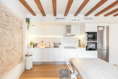 Huoneisto myytävänä Barcelona, Espanja, 3 makuuhuonetta, No. 141066 - kuva 7