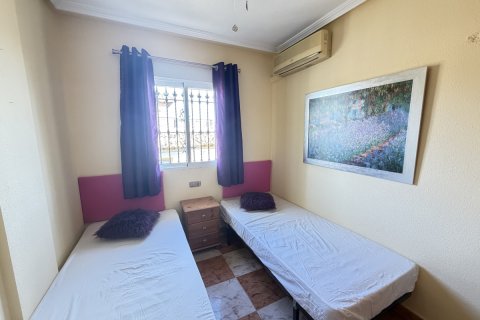 Kaupunkipientalo myytävänä Villamartin, Alicante, Espanja, 2 makuuhuonetta, 90 m2 No. 151795 - kuva 9