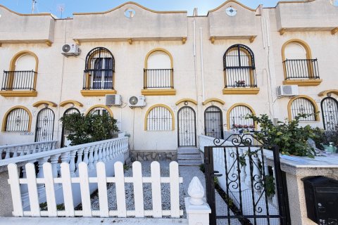 Kaupunkipientalo myytävänä La Florida, Alicante, Espanja, 2 makuuhuonetta, 75 m2 No. 151794 - kuva 25