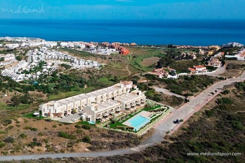 Radhus till salu i Manilva, Malaga, Spanien 3 sovrum, 141 kvm. Nr. 141355 - foto 3