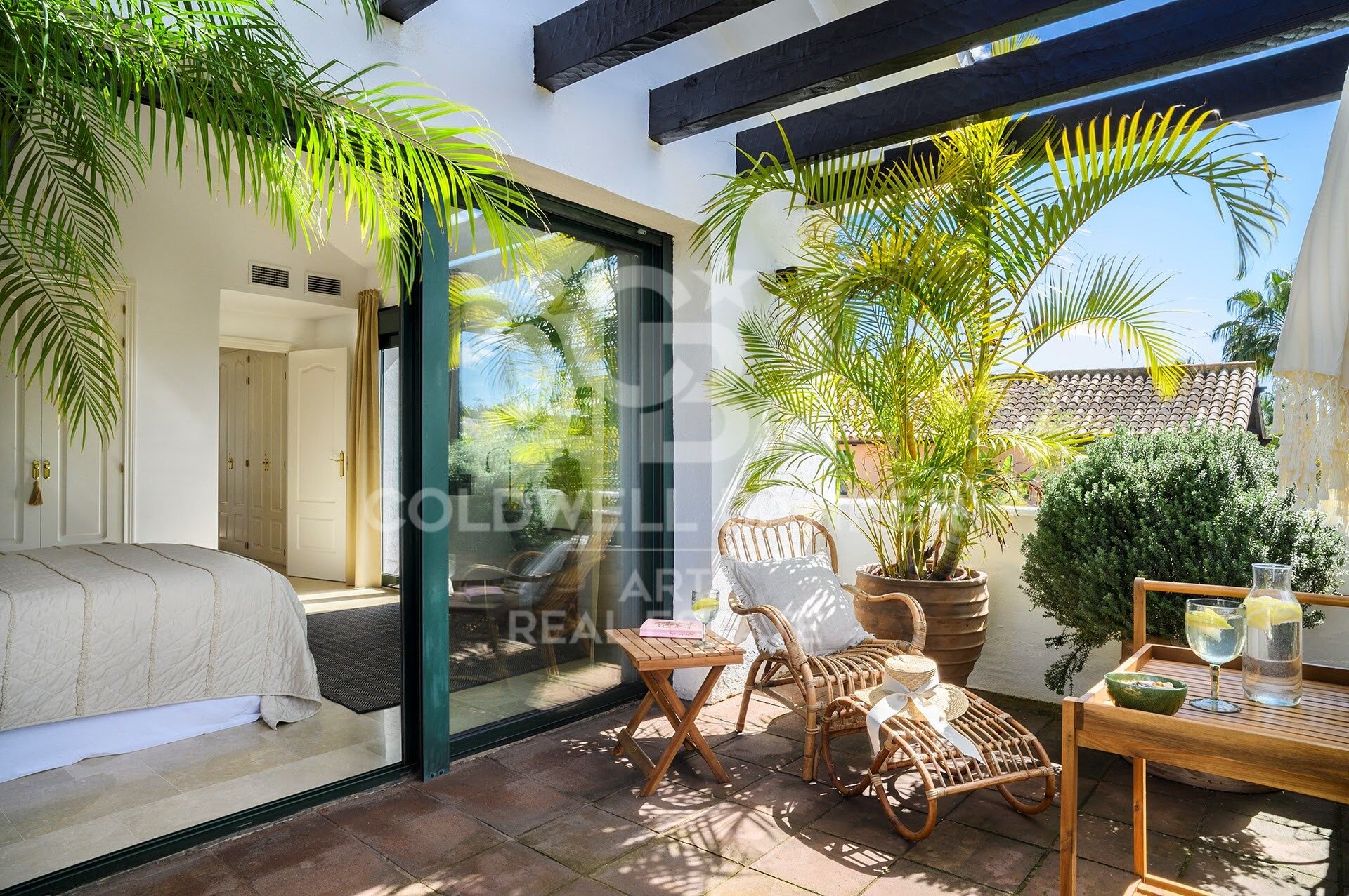 Villa Estepona, Malaga, Spānijā 4 istabas, 447 m2 Nr. 179097