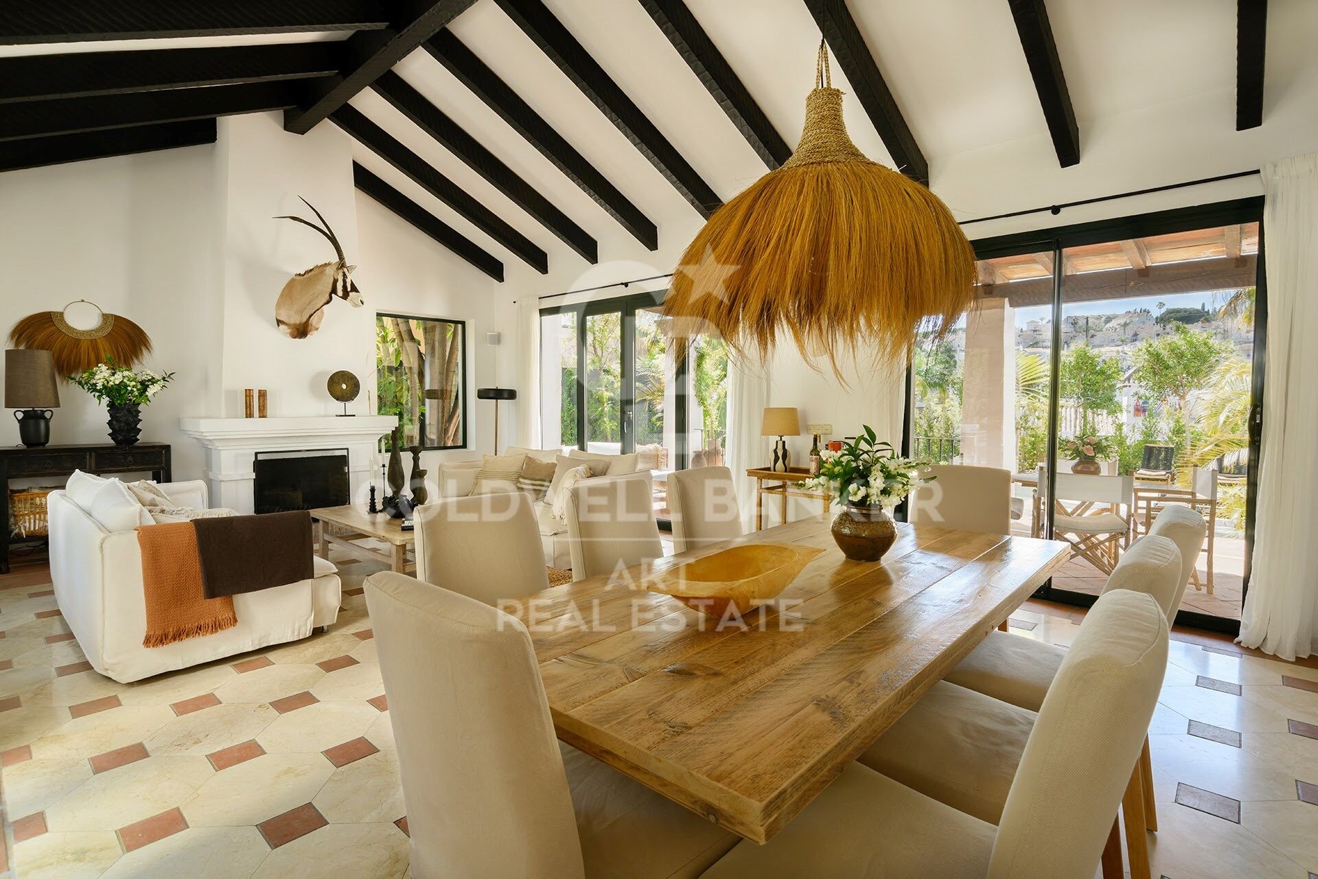 Villa Estepona, Malaga, Spānijā 4 istabas, 447 m2 Nr. 179097