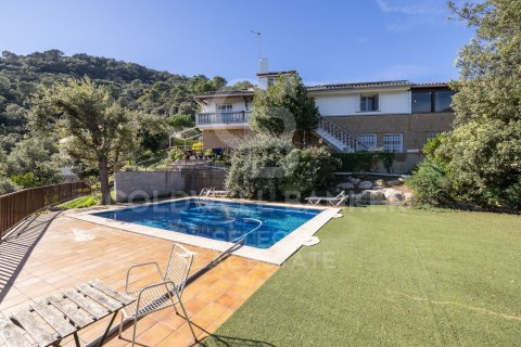 Сasa en venta en Matadepera, Barcelona, España 7 dormitorios,  No. 179102 - foto 2