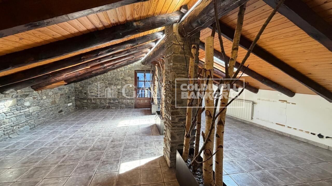 Dom w Principado De Andorra (Ninguna Poblacion Tiene C.P.), Lleida, Hiszpania 5 sypialni, 387 mkw. nr 179099