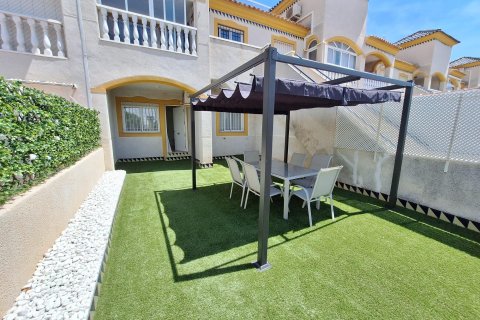 Bungalow en venta en Torrevieja, Alicante, España 1 dormitorio, 56 m2 No. 167547 - foto 18