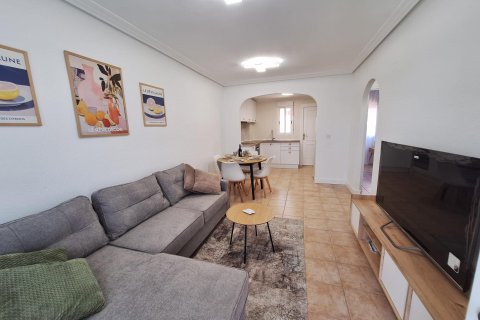 Bungalow en Torrevieja, Alicante, España 1 dormitorio, 56 m2 No. 167547