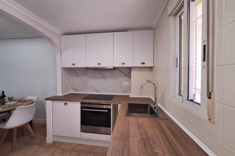 Bungalow en venta en Torrevieja, Alicante, España 1 dormitorio, 56 m2 No. 167547 - foto 5