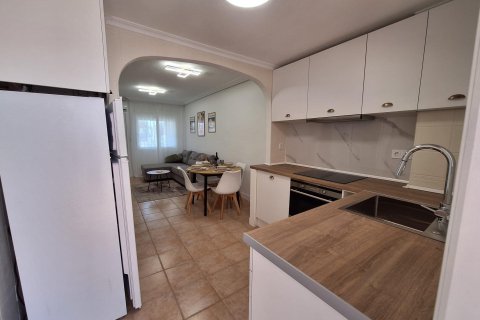 Bungalow en venta en Torrevieja, Alicante, España 1 dormitorio, 56 m2 No. 167547 - foto 6