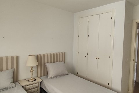 Huoneisto vuokrattavana Estepona, Malaga, Espanja, 2 makuuhuonetta, 95 m2 No. 167548 - kuva 16