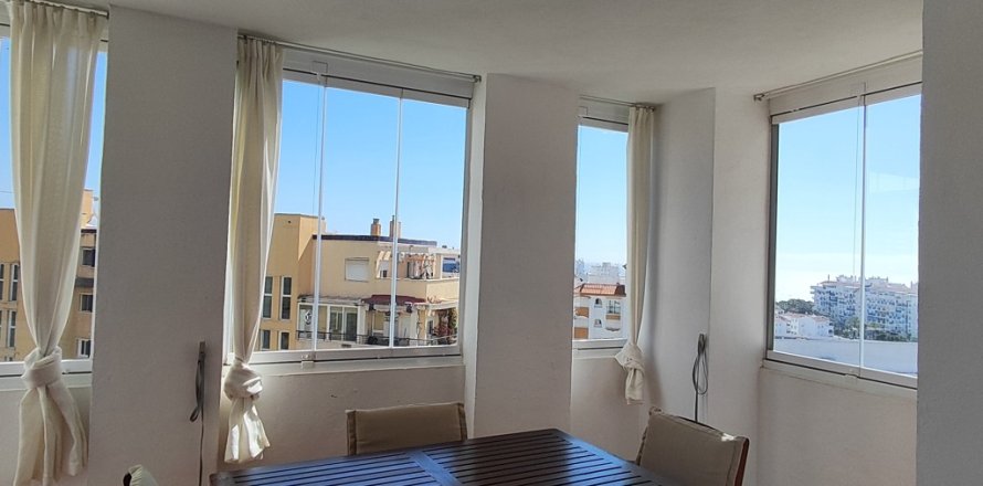 Huoneisto Estepona, Malaga, Espanja 2 makuuhuonetta, 95 m2 No. 167548