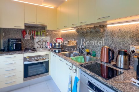 Apartamento en venta en Tossa de Mar, Gerona, España 3 dormitorios, 88 m2 No. 167546 - foto 19