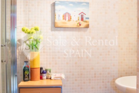 Apartamento en venta en Tossa de Mar, Gerona, España 3 dormitorios, 88 m2 No. 167546 - foto 28