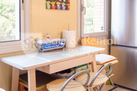 Apartamento en venta en Tossa de Mar, Gerona, España 3 dormitorios, 88 m2 No. 167546 - foto 20