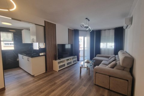 Huoneisto myytävänä Torrevieja, Alicante, Espanja, 3 makuuhuonetta, 105 m2 No. 190156 - kuva 23