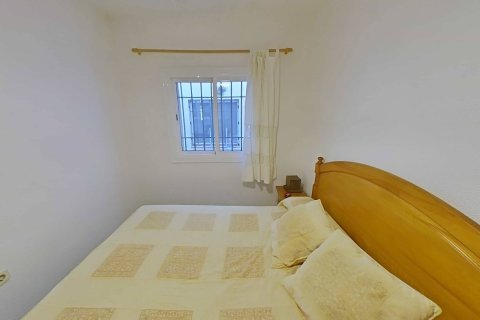 Продажа бунгало в Сан-Педро-дель-Пинатар, Мурсия, Испания 2 спальни, 70м2 №190152 - фото 29