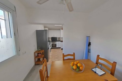 Продажа бунгало в Сан-Педро-дель-Пинатар, Мурсия, Испания 2 спальни, 70м2 №190152 - фото 17