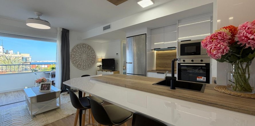 Huoneisto Punta Prima, Alicante, Espanja 3 makuuhuonetta, 92 m2 No. 190293