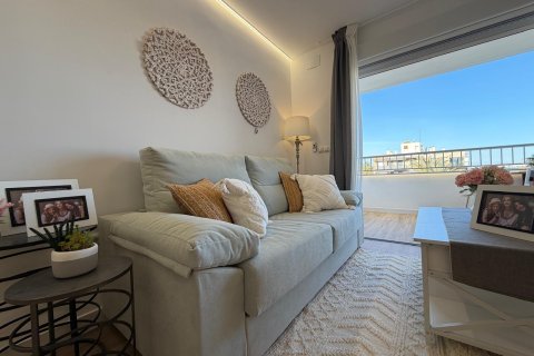 Huoneisto myytävänä Punta Prima, Alicante, Espanja, 3 makuuhuonetta, 92 m2 No. 190293 - kuva 20