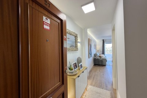 Huoneisto myytävänä Punta Prima, Alicante, Espanja, 3 makuuhuonetta, 92 m2 No. 190293 - kuva 2
