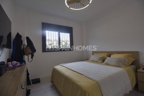 Dzīvoklis pārdošanā Benalmadena, Malaga, Spānijā 3 istabas, 80 m2 Nr. 146861 - attēls 14