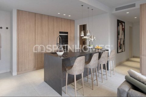 Huoneisto myytävänä Malaga, Espanja, 1 huone, 41 m2 No. 146501 - kuva 7