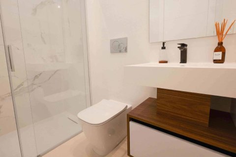 Bungalowi myytävänä Rojales, Alicante, Espanja, 2 makuuhuonetta, 86 m2 No. 142304 - kuva 24