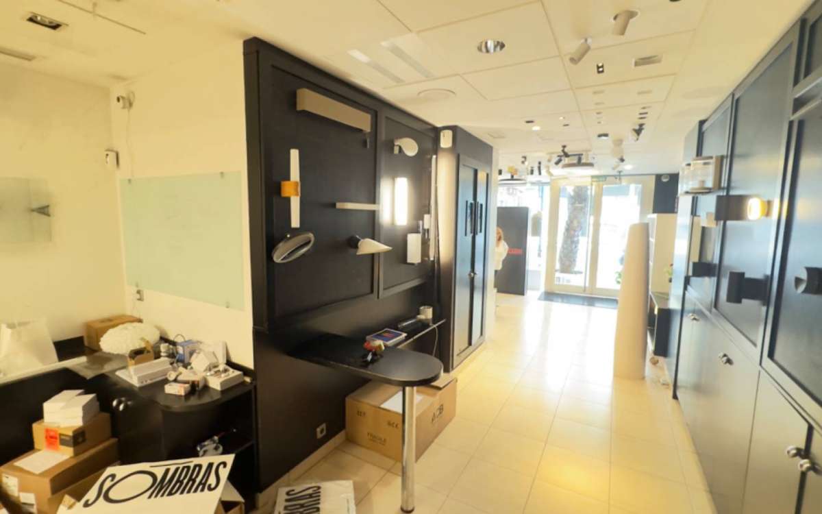 Proprietà commerciale a Alicante, Spagna 300 mq. N° 173609
