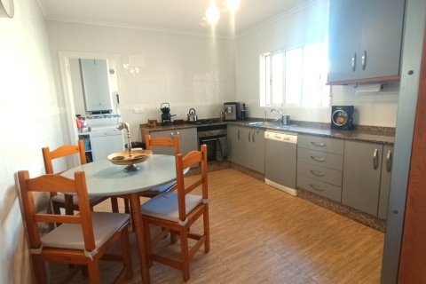 Villa for sale in Avileses, Murcia, Spain 4 bedrooms, 130 sq.m. No. 155711 - photo 11