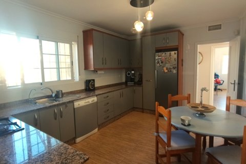 Villa for sale in Avileses, Murcia, Spain 4 bedrooms, 130 sq.m. No. 155711 - photo 12