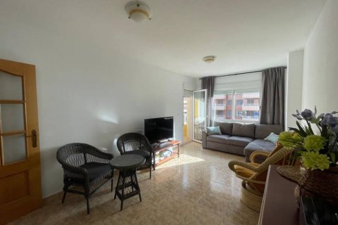 Apartment for sale in Torrevieja, Alicante, Spain 3 bedrooms, 80 sq.m. No. 183588 - photo 8