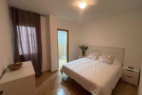 Apartment for sale in Torrevieja, Alicante, Spain 3 bedrooms, 80 sq.m. No. 183588 - photo 22