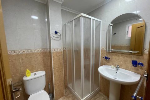 Apartment for sale in Torrevieja, Alicante, Spain 3 bedrooms, 80 sq.m. No. 183588 - photo 25