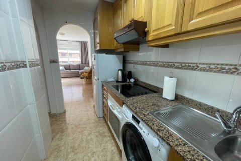 Apartment for sale in Torrevieja, Alicante, Spain 3 bedrooms, 80 sq.m. No. 183588 - photo 14
