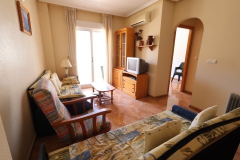 Apartament w Torrevieja, Alicante, Hiszpania 2 sypialnie,  nr 183585 – zdjęcie 7