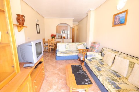 Apartament w Torrevieja, Alicante, Hiszpania 2 sypialnie,  nr 183585 – zdjęcie 2