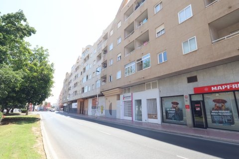 Apartament w Torrevieja, Alicante, Hiszpania 2 sypialnie,  nr 183585 – zdjęcie 12