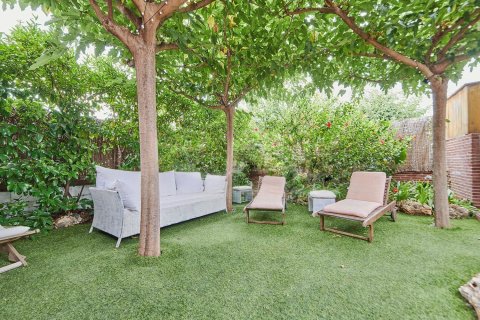 Duplex for sale in Alicante, Spain 3 bedrooms, 253 sq.m. No. 194754 - photo 5