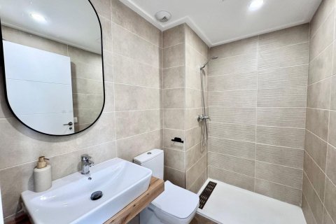Dúplex en venta en Alicante, España 4 dormitorios, 166 m2 No. 194755 - foto 23