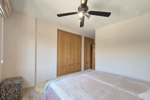Villa till salu i Alicante, Spanien 4 sovrum, 140 kvm. Nr. 194756 - foto 15
