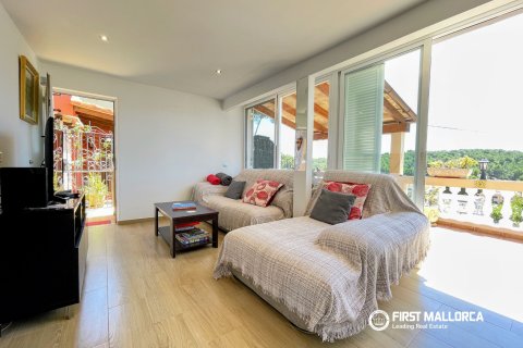 Villa for sale in Peguera, Mallorca, Spain 3 bedrooms, 241 sq.m. No. 194759 - photo 4