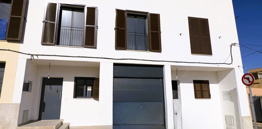 Townhouse Colonia De Sant Jordi, Mallorca, Espagne 3 chambres, 124 m2 No. 101733