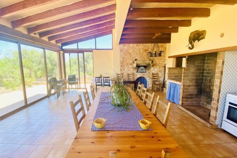 Villa for sale in Mallorca, Spain 6 bedrooms, 700 sq.m. No. 148030 - photo 11