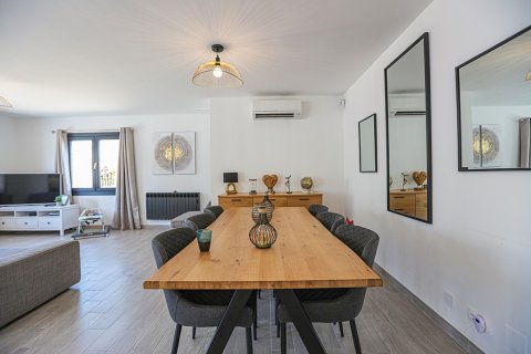 Villa for sale in El Toro, Mallorca, Spain 6 bedrooms, 240 sq.m. No. 148032 - photo 8