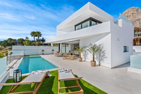 Villa à vendre à Polop, Alicante, Espagne, 4 chambres, 306 m2 No. 141742 - photo 1