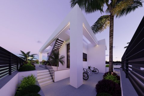 Villa for sale in Los Alcazares, Murcia, Spain 5 bedrooms, 335 sq.m. No. 141743 - photo 23