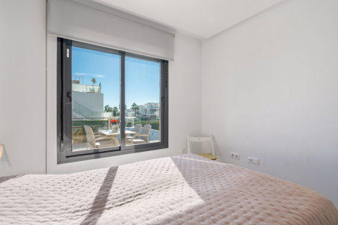 Townhouse zum Verkauf in Punta Prima, Alicante, Spanien 3 Schlafzimmer, 135 m2 Nr. 146216 - Foto 14