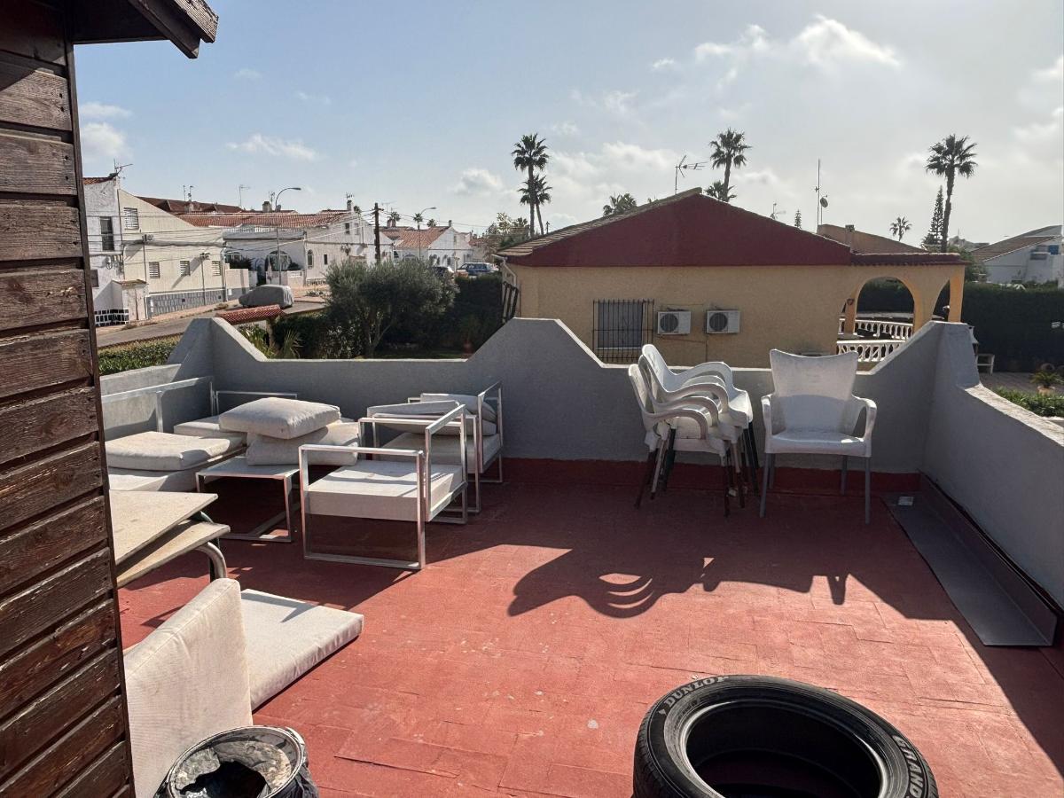 Villa in Torrevieja, Alicante, Spain 2 bedrooms, 75 sq.m. No. 149147