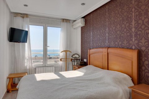 Ático en venta en Guardamar del Segura, Alicante, España 3 dormitorios, 142 m2 No. 149148 - foto 12