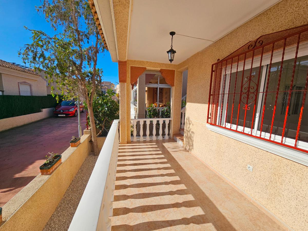 Villa in Algorfa, Alicante, Spain 3 bedrooms, 84 sq.m. No. 149152